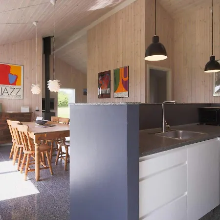 6 Person Holiday In H Rve